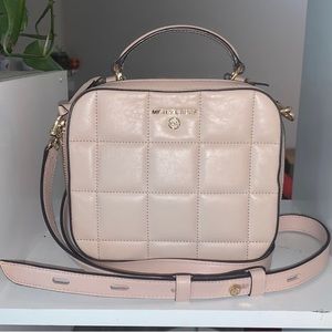 Authentic Michael Kors cross body bag! Pink purse - like new